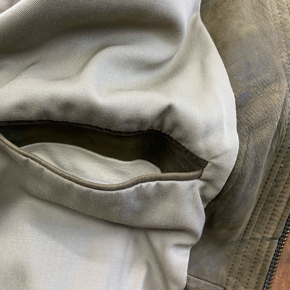 McKenzie Tribe Leather Bomber Jacket Brown Tan Men’s L Hidden Hood Zip Up - Picture 15 of 16